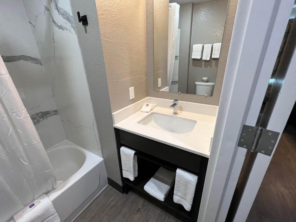 Motel 6-Fort Lauderdale, FL Eksteriør bilde