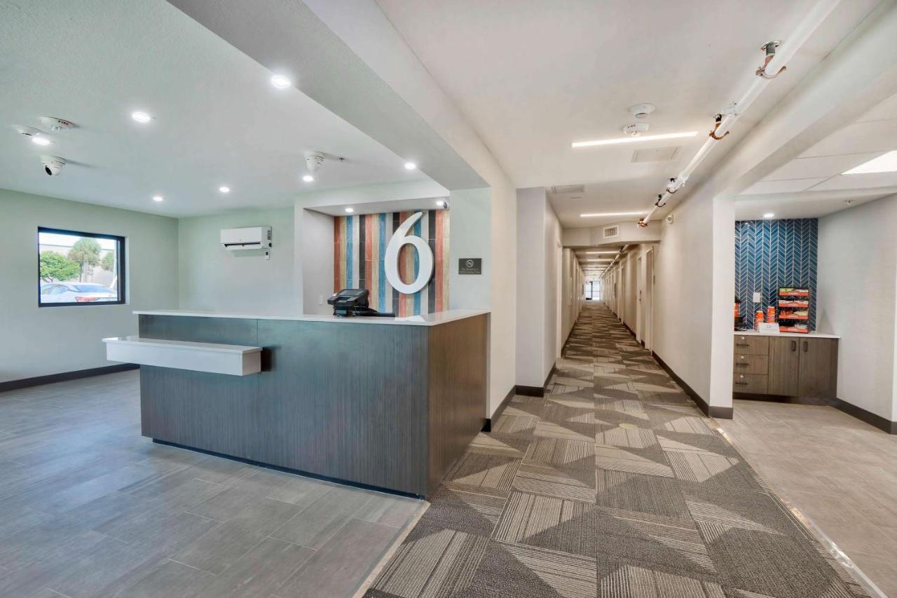 Motel 6-Fort Lauderdale, FL Eksteriør bilde